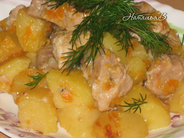 Тушеная картошечка - очень вкусное, ароматное, сытное и простое в приготовление блюдо