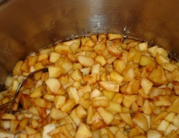 Яблочная начинка с корицей для пирогов