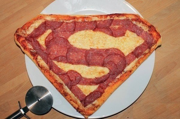 Пицца для Супергероя.