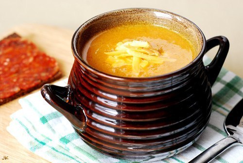 Легкий тыквенный суп с сыром