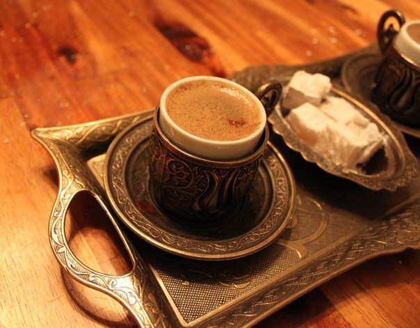 Как подают кофе по-турецки?