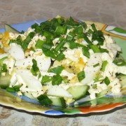 Салат из авокадо с кукурузными хлопьями