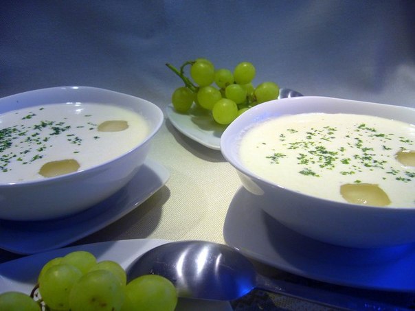 Холодный миндальный суп "Белый гаспачо - Ajo blanco "