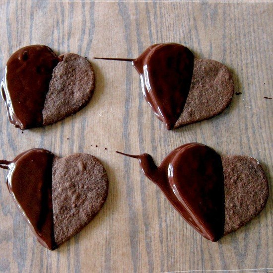 Шоколадно-коричные сердца.