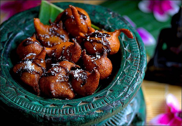 Банановые пончики - Jemput Pisang Goreng.