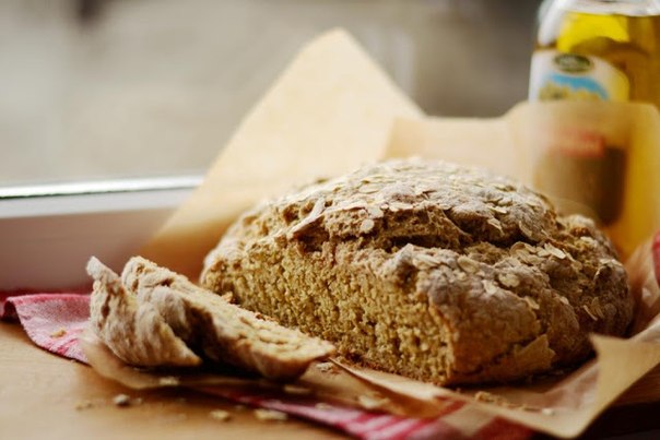 Пшенично-ржаной хлеб без дрожжей.