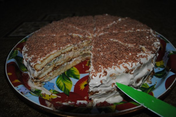 А Вы уже поделились рецептом своего любимого тортика?)