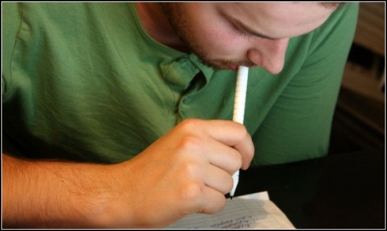 Съедобная ручка Edible Pen от Дэйва Хаккенса.