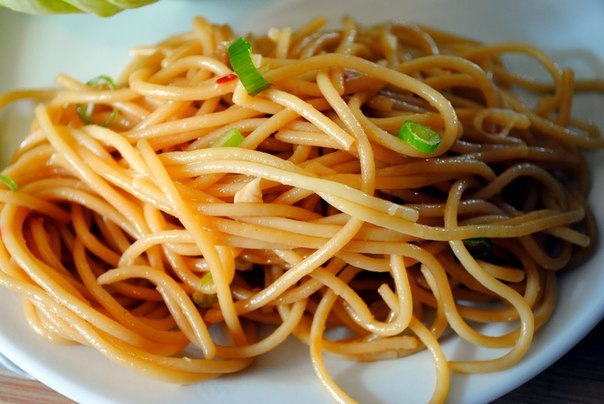 Пряные спагетти.