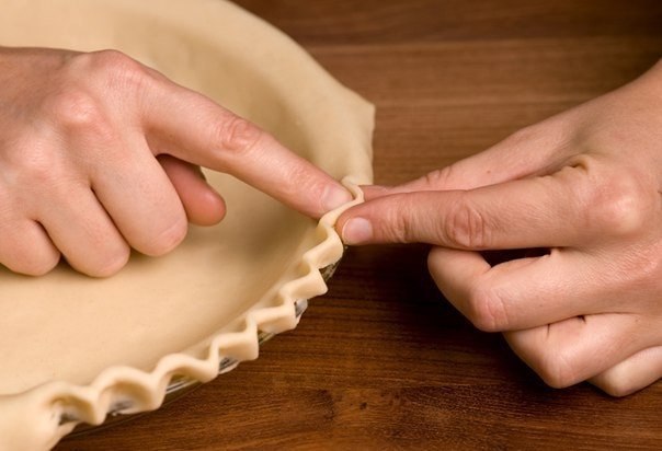 6 способов украшения краёв пирога.