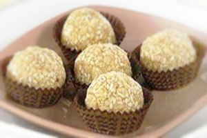 Конфеты из лесных орехов – рецепт японской кухни 