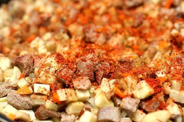 Мясо в армянском лаваше 