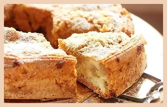 Яблочная шарлотка без масла